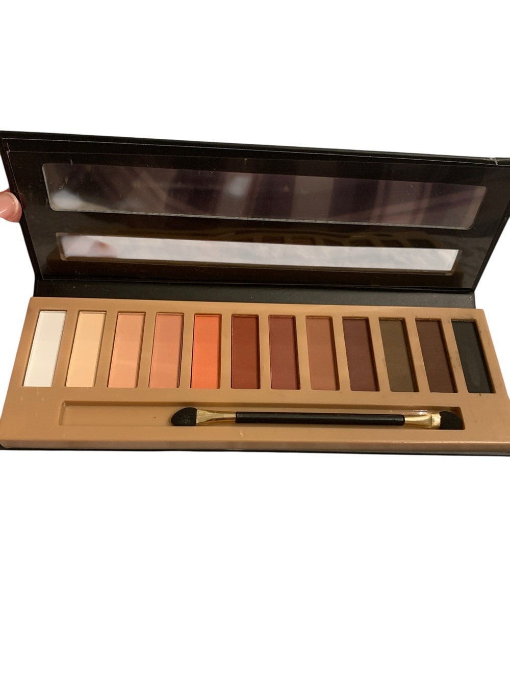 Naked8 12-Color Neutral Matte Eyeshadow Palette